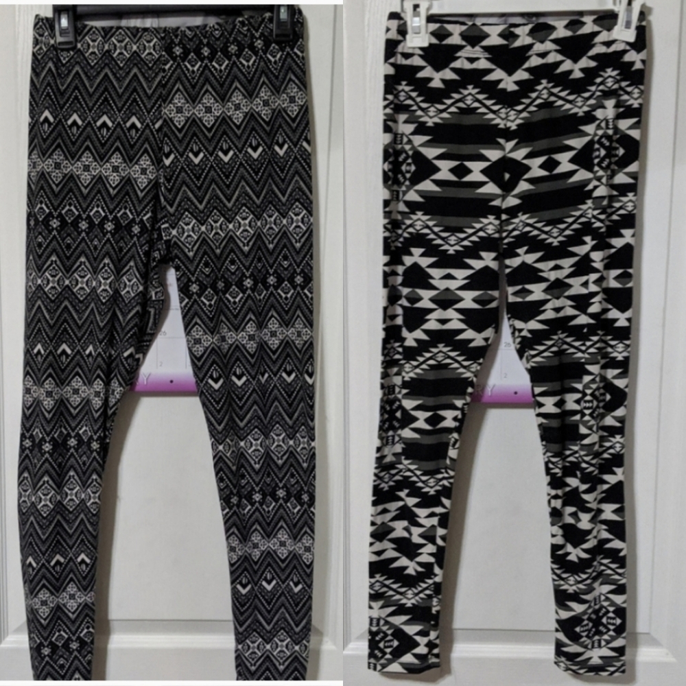 Lot Set Bundle 2 Rue21 Geometric Chevron Zig Zag Aztec Black White Leggings L/XL
